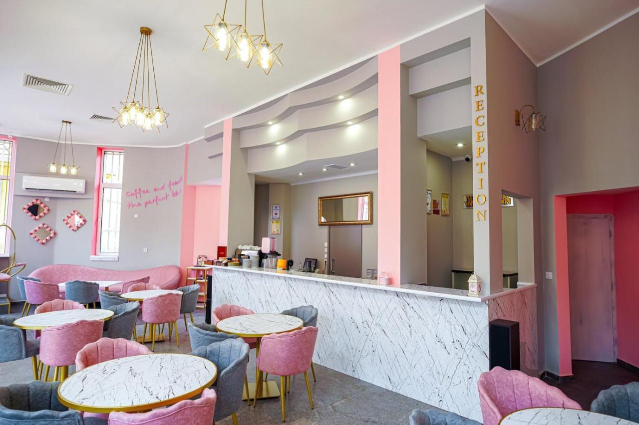 Hotel Kiev فيليكو ترنوفو المظهر الخارجي الصورة